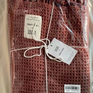 100% wool blanket - Mark Krebs x Free Label